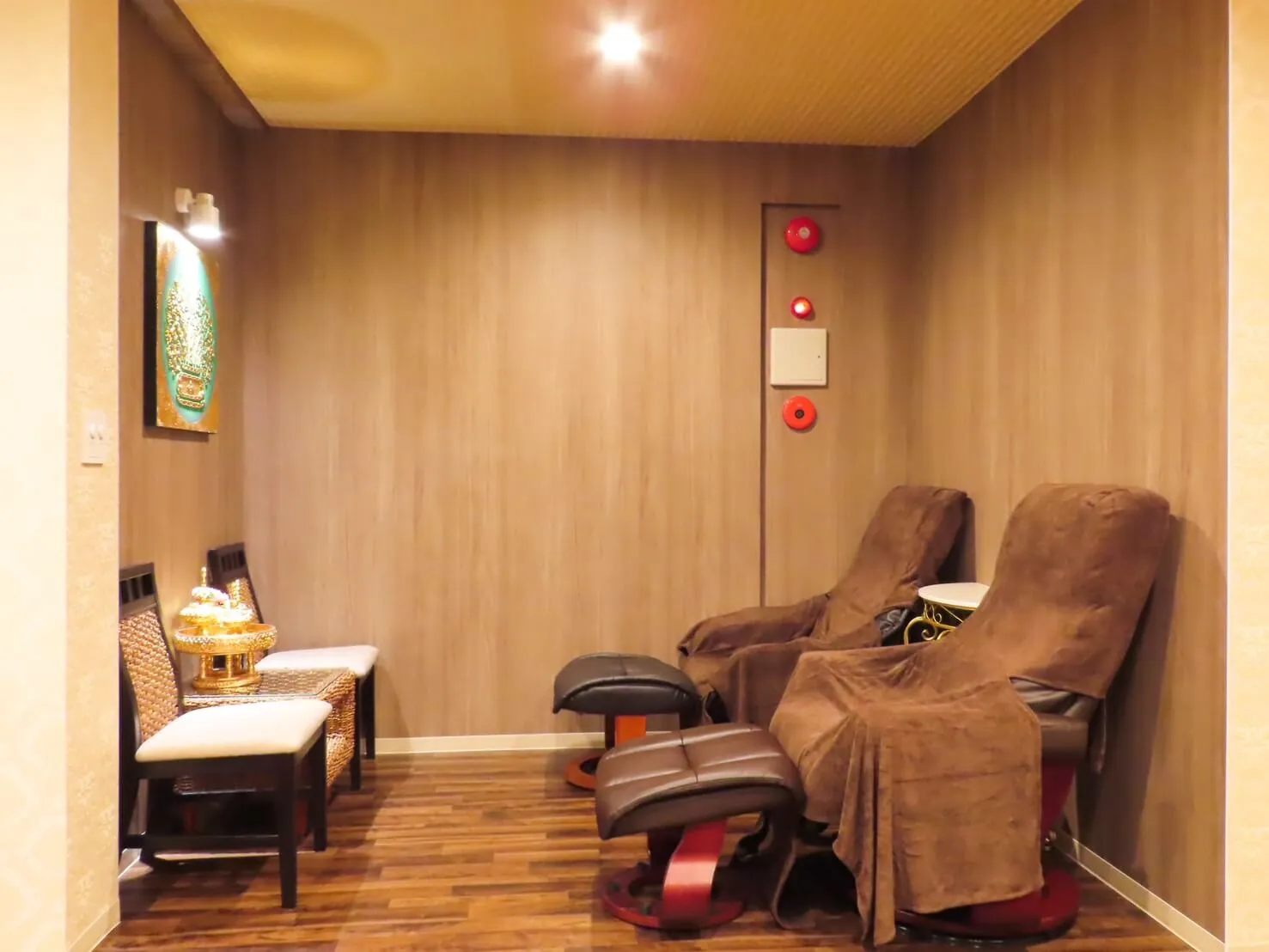 GALLERY 写真紹介 Thai Massage Ruentip Ginza Premier